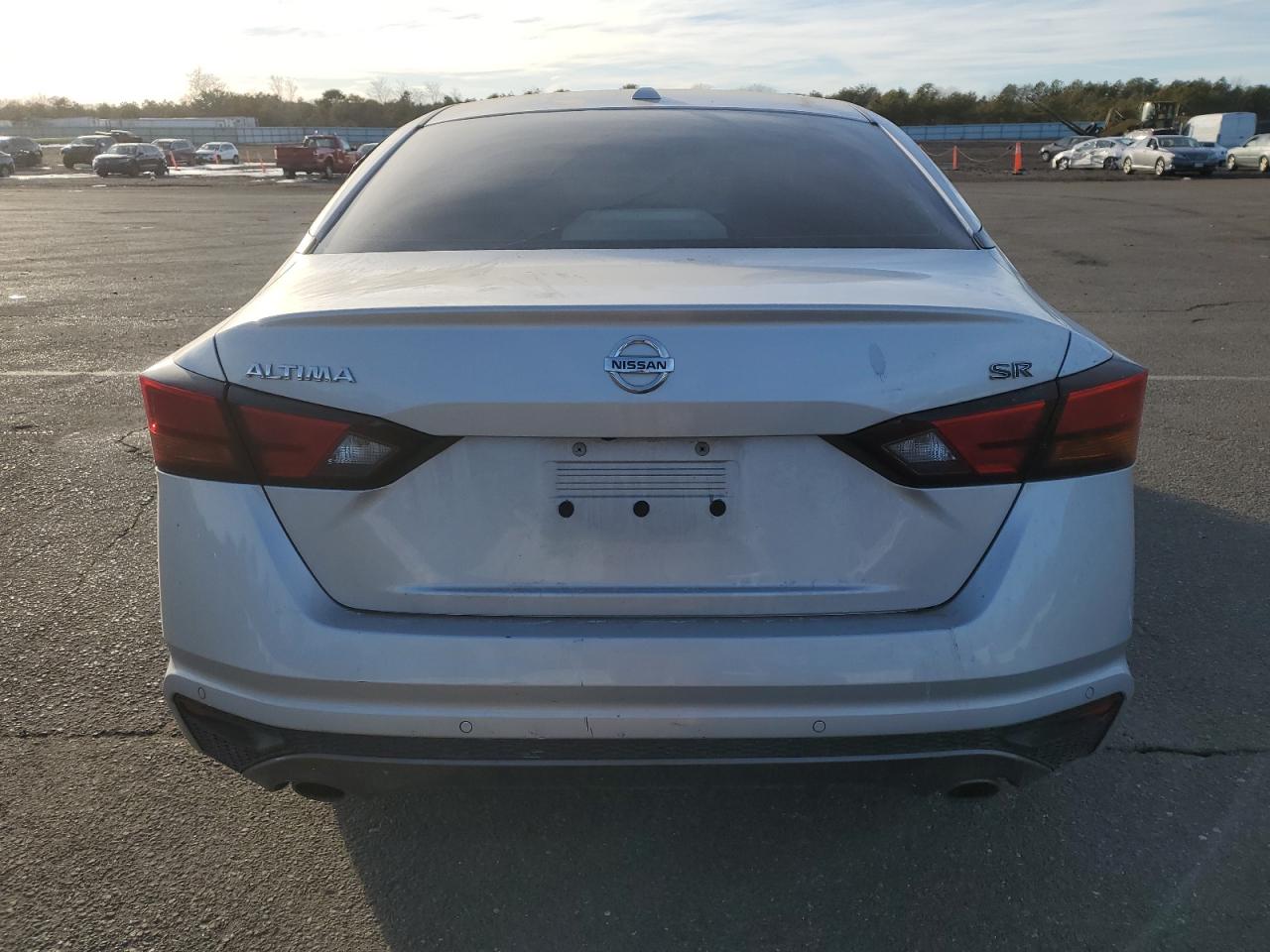 2020 Nissan Altima - Image 6