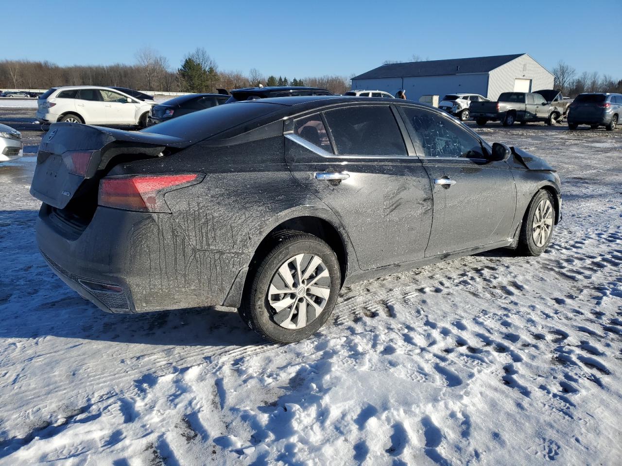 2019 Nissan Altima - Image 3