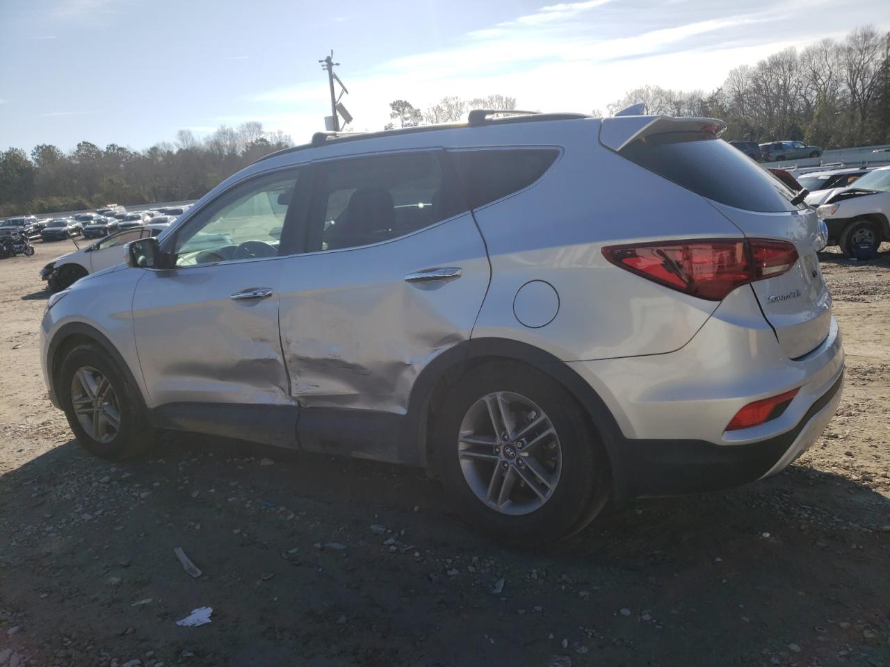 2018 Hyundai Santa Fe - Image 2