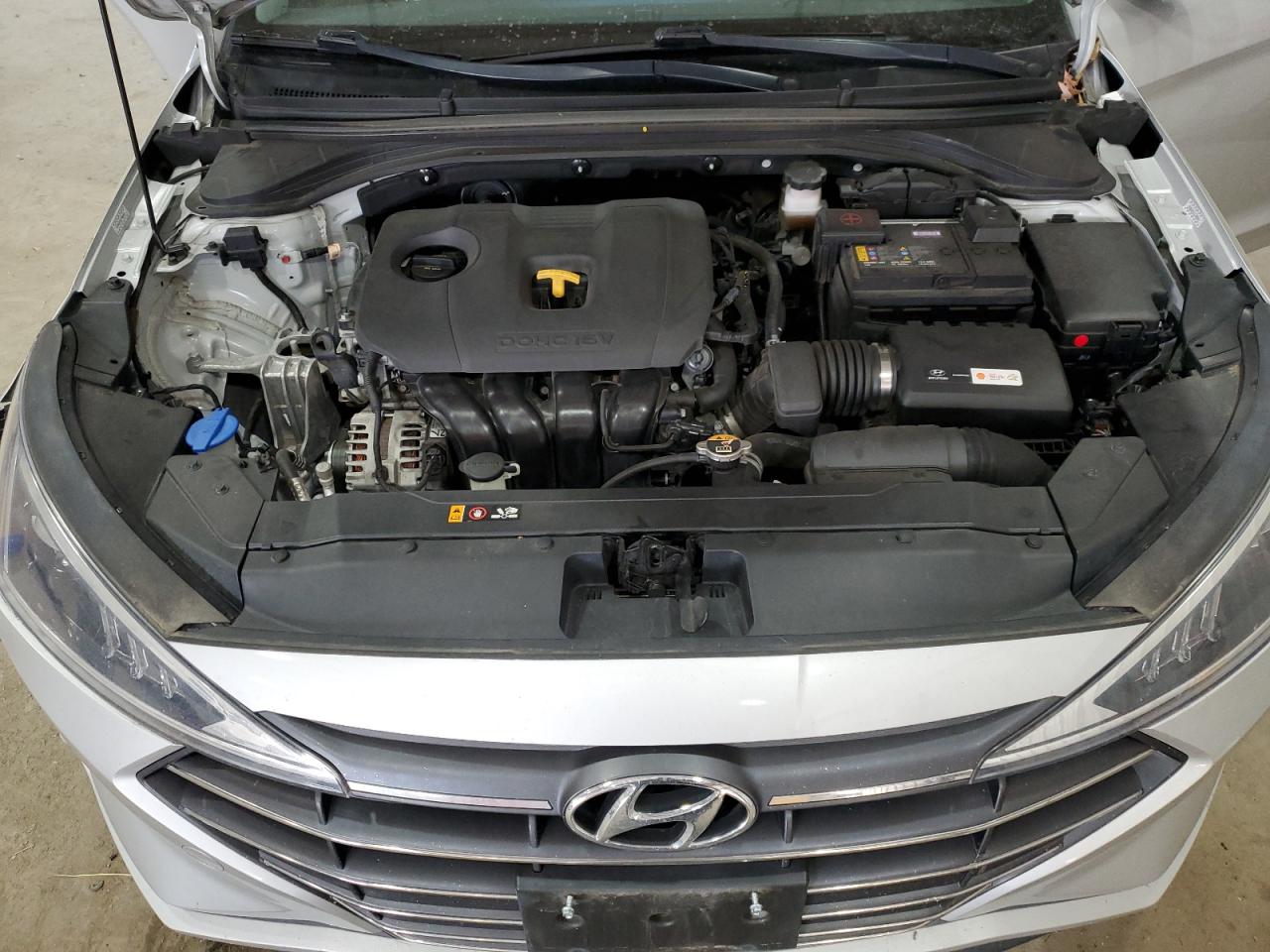 2019 Hyundai Elantra - Image 11
