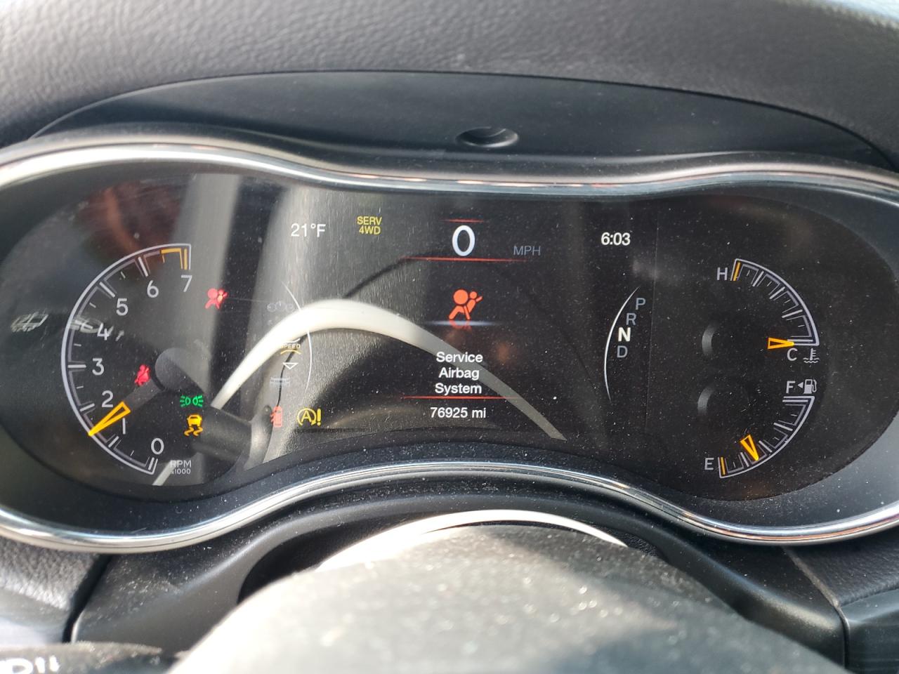 2019 Jeep Grand Cherokee - Image 9