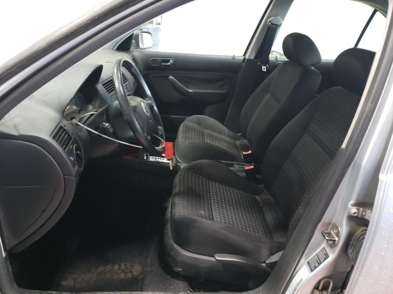 2003 Volkswagen Jetta - Image 7