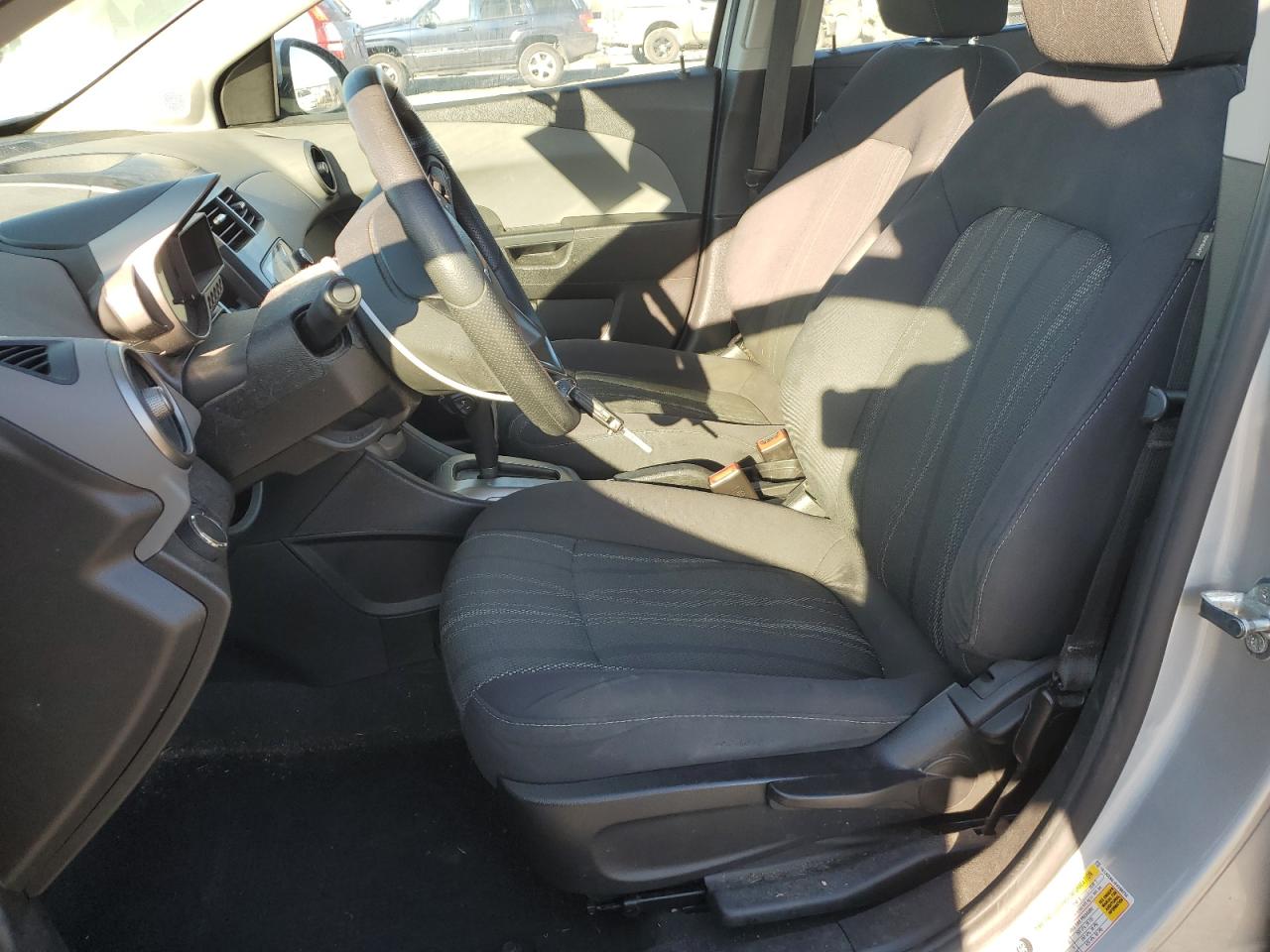 2015 Chevrolet Sonic - Image 7