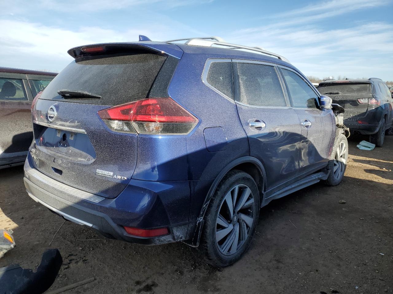 2019 Nissan Rogue - Image 3