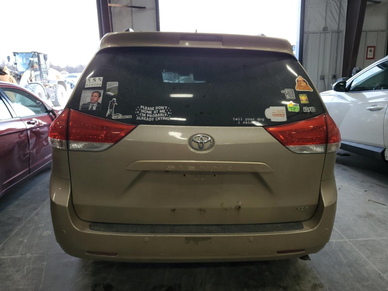 2011 Toyota Sienna - Image 6