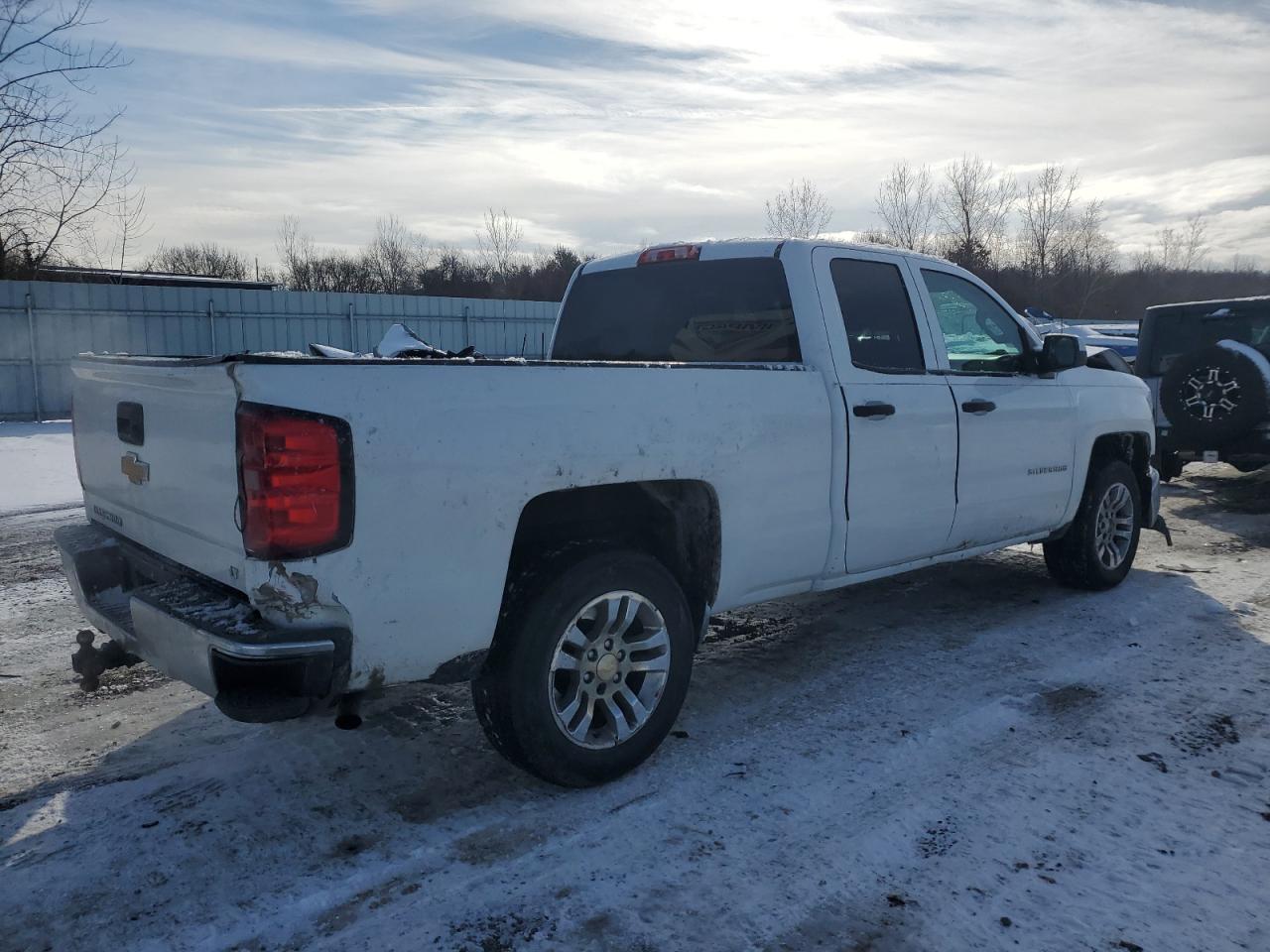 2014 Chevrolet Silverado - Image 3