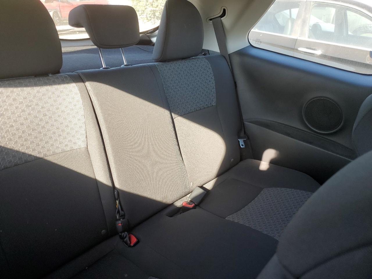 2017 Toyota Yaris - Image 10