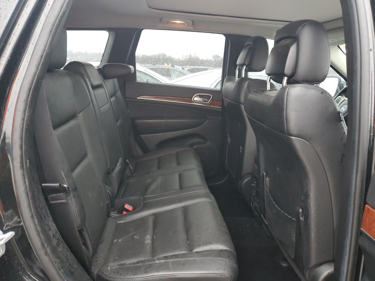 2013 Jeep Grand Cherokee - Image 10