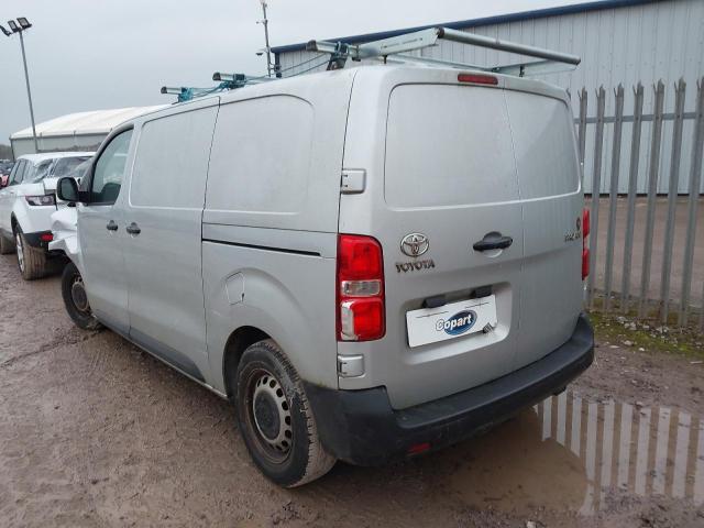 2018 TOYOTA PROACE BAS