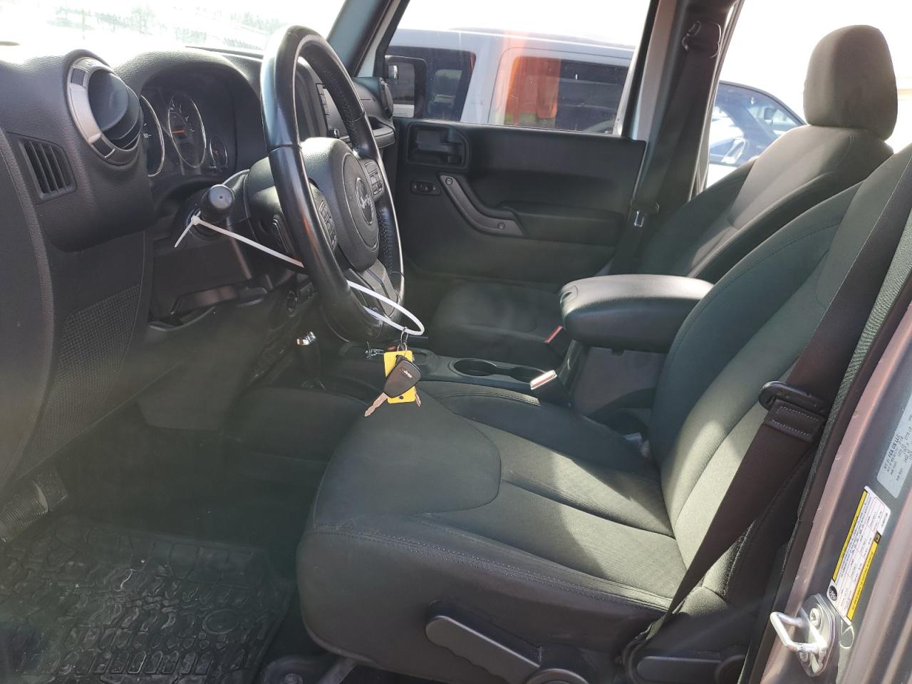 2018 Jeep Wrangler - Image 7