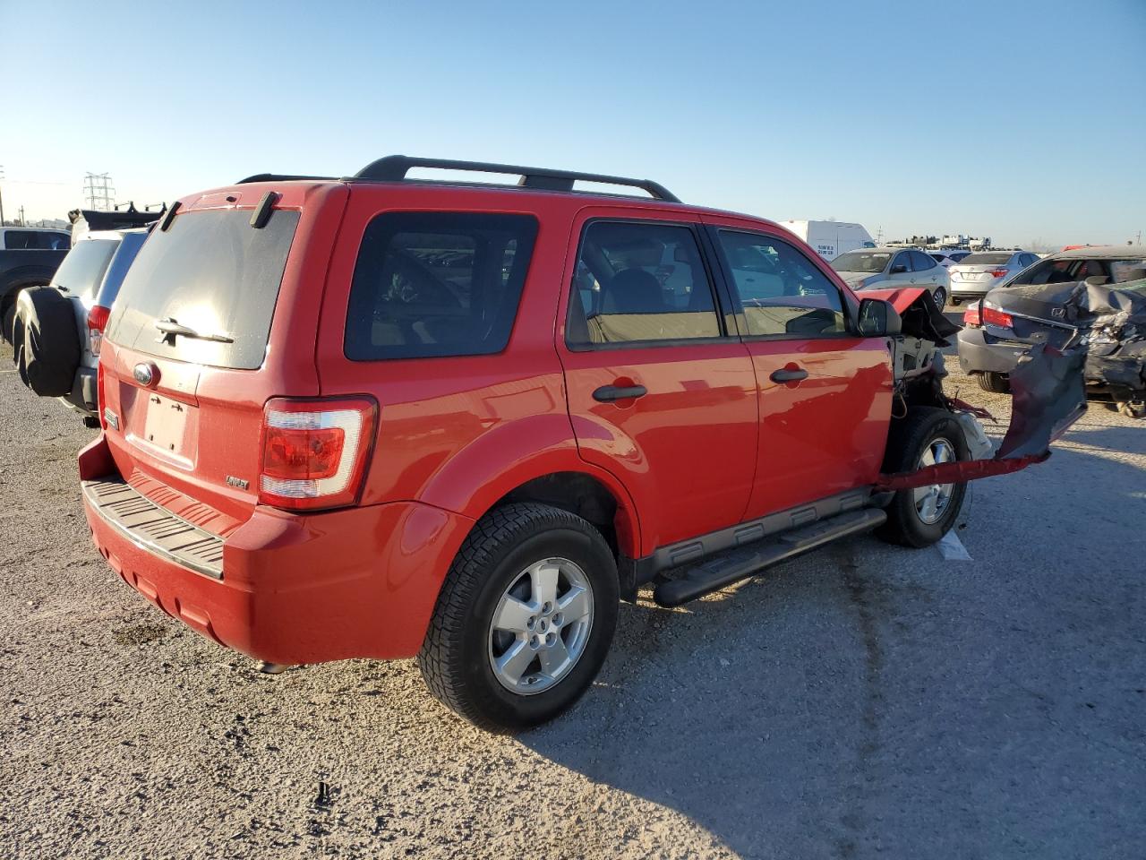 2009 Ford Escape - Image 3