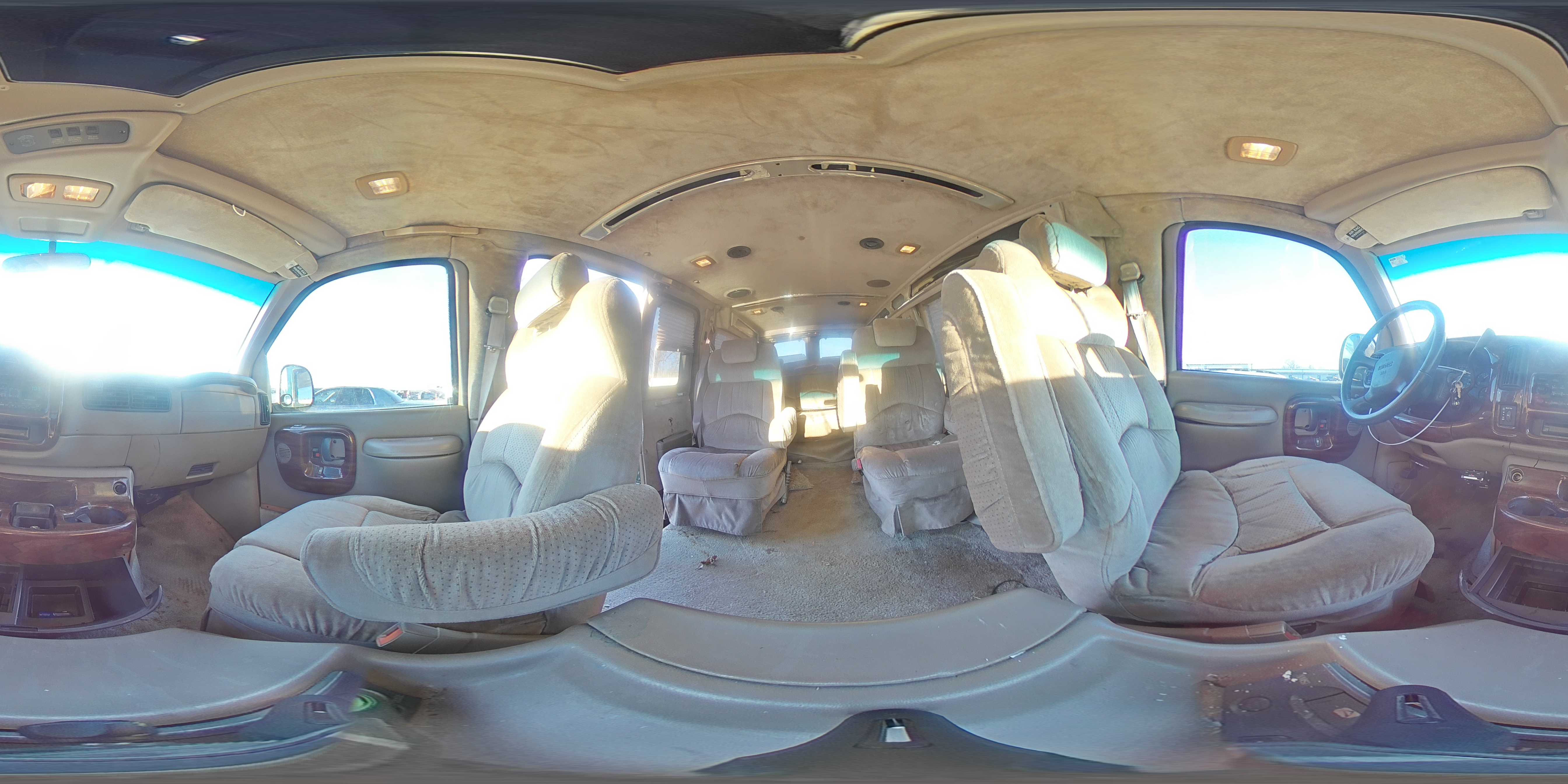 1999 GMC Savana - Image 14