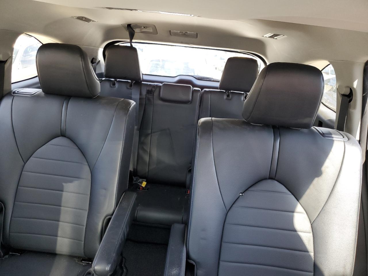 2021 Toyota Highlander - Image 10