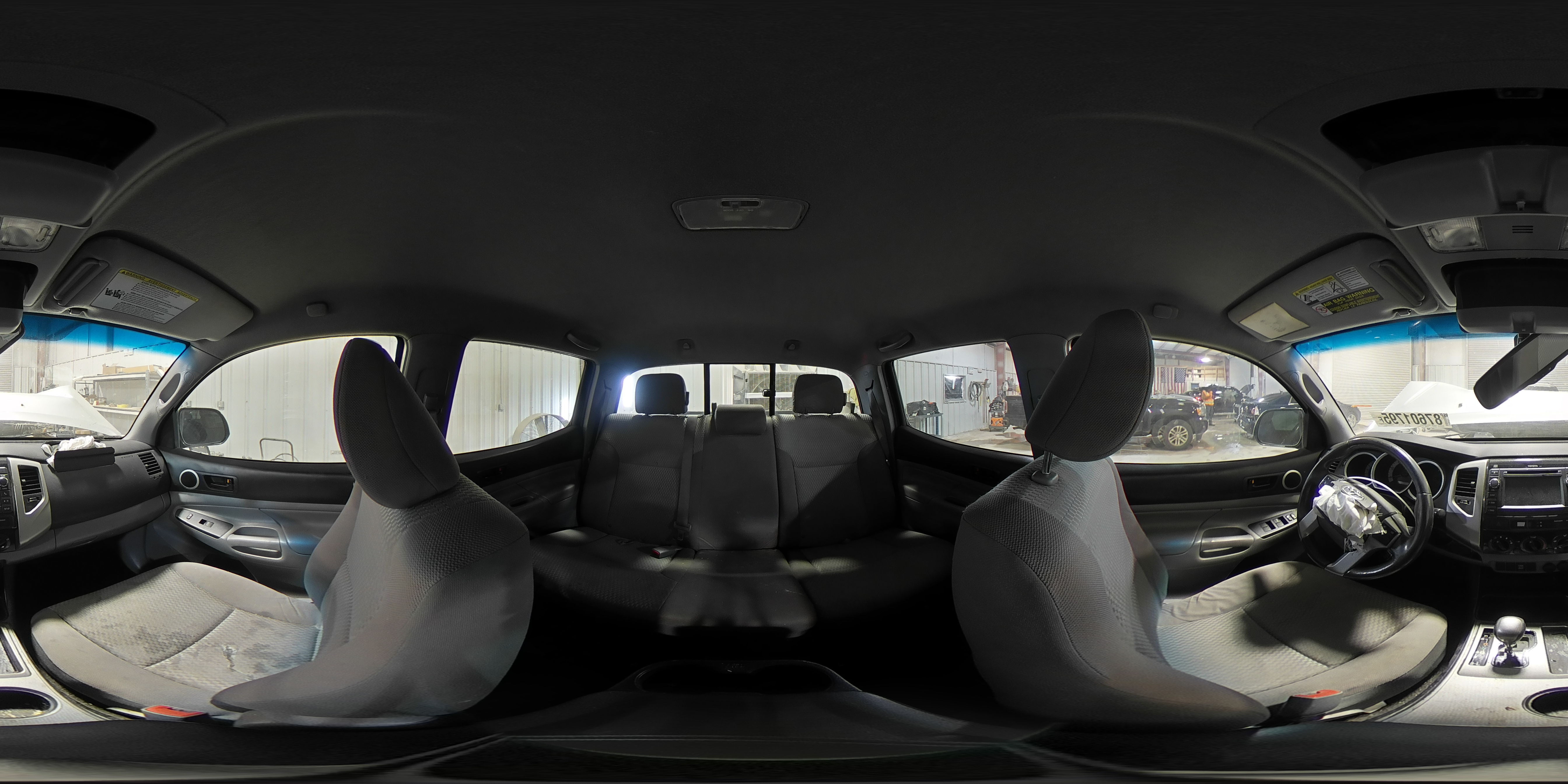 2013 Toyota Tacoma - Image 15