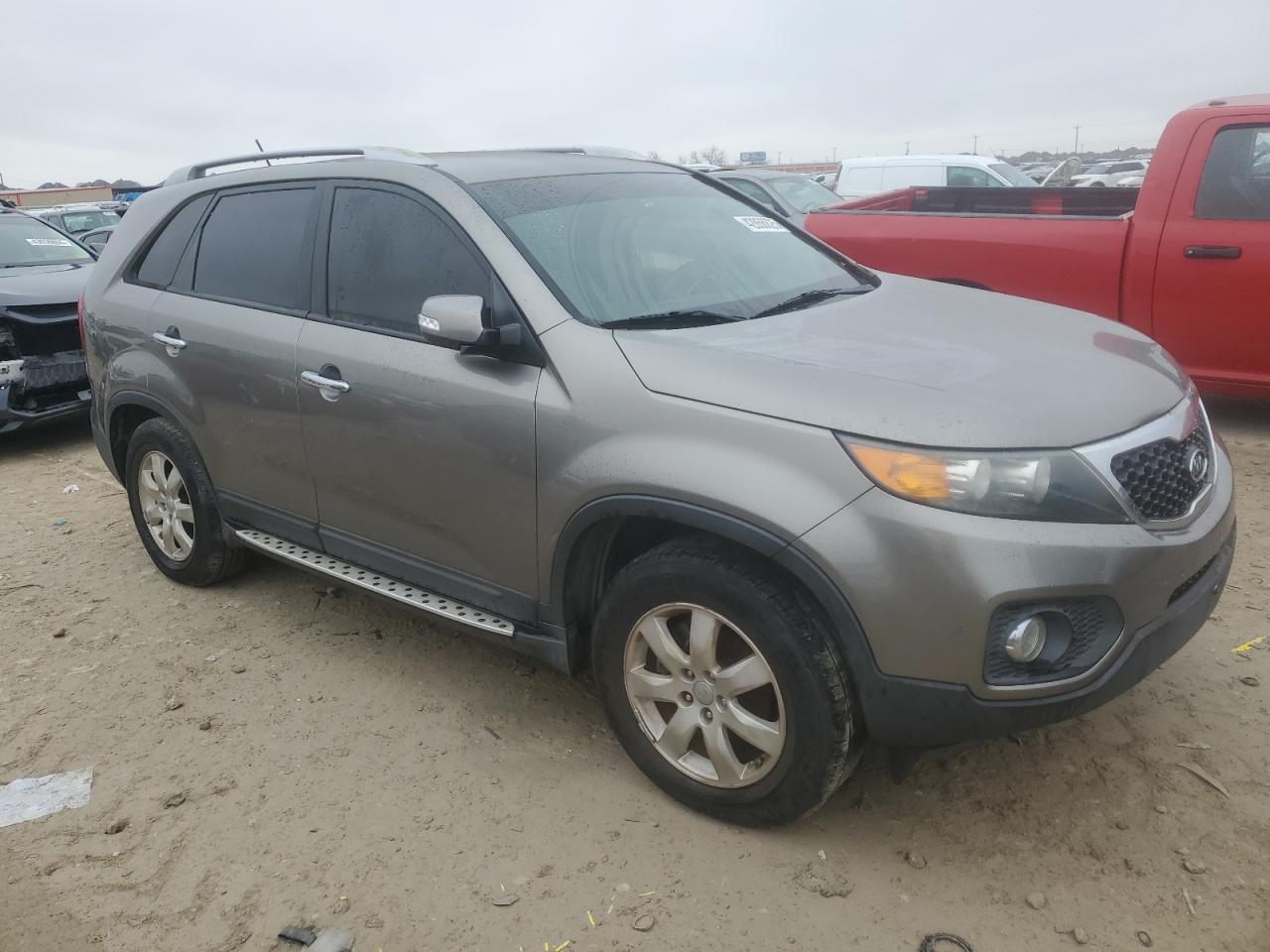 2013 Kia Sorento - Image 4