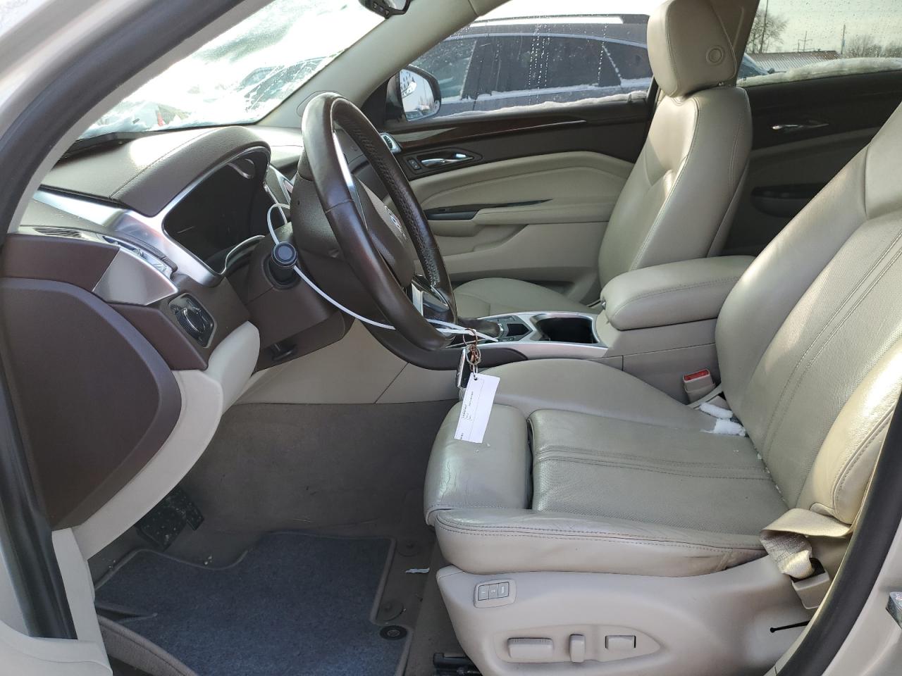 2015 Cadillac SRX - Image 7