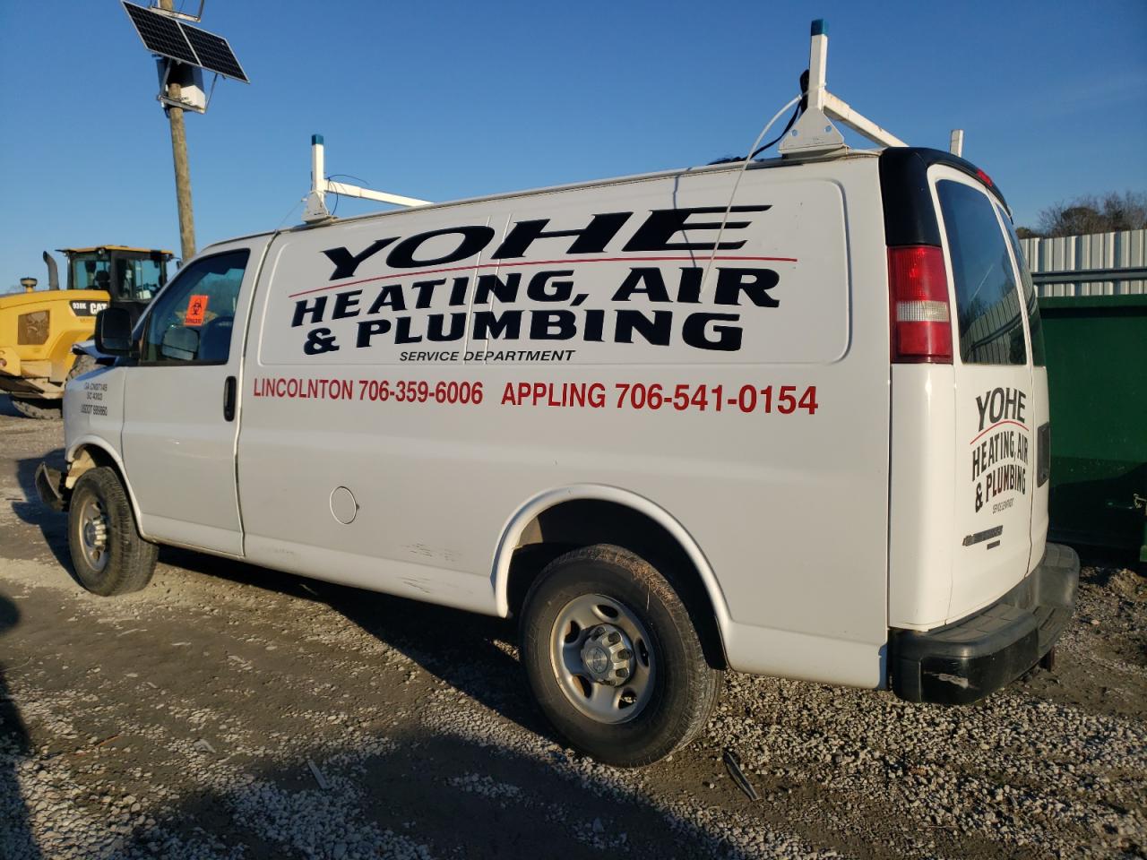 2015 Chevrolet Express - Image 2