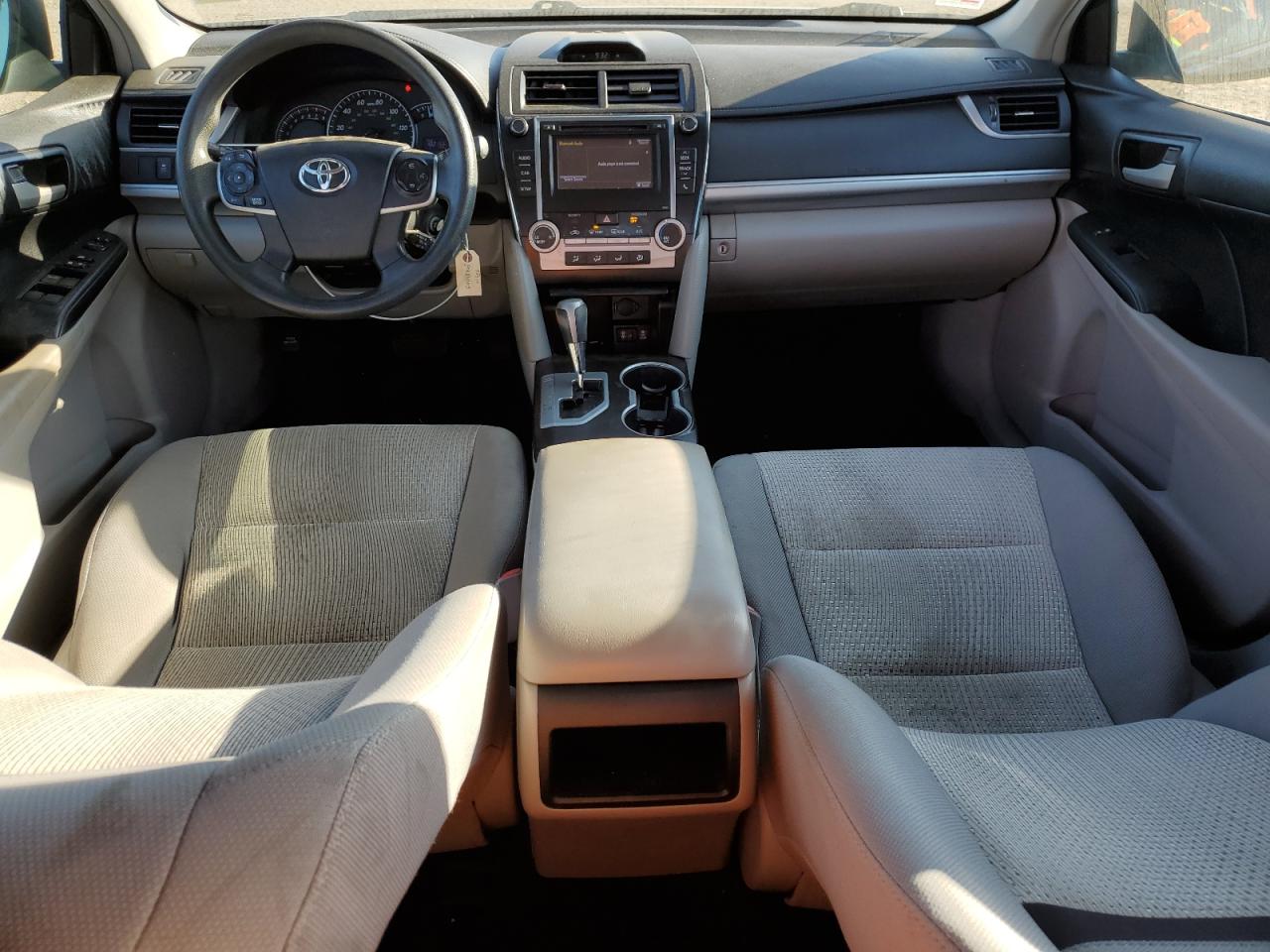 2014 Toyota Camry - Image 8