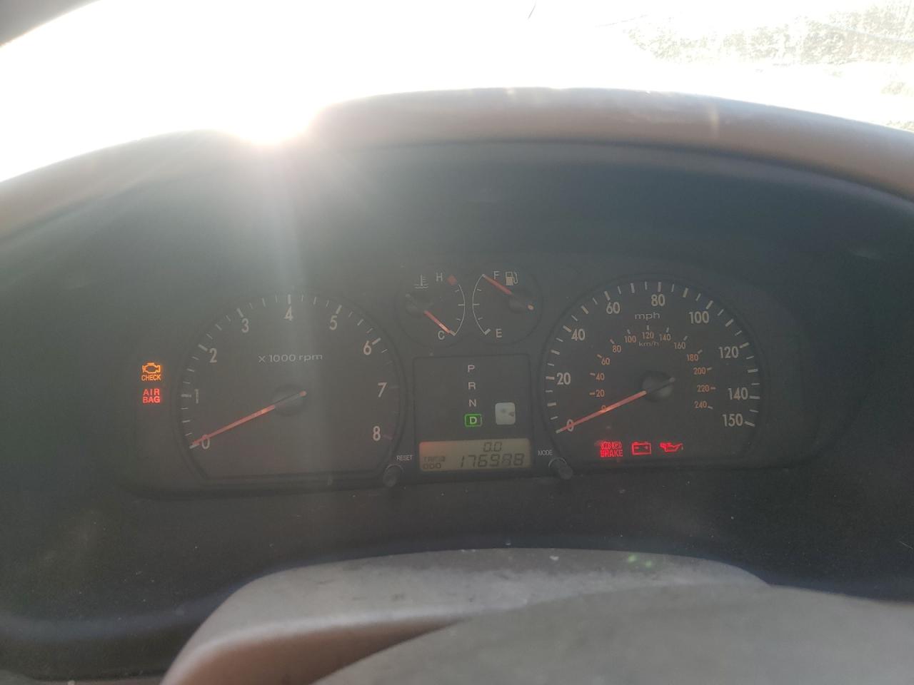 2002 Kia Optima - Image 9
