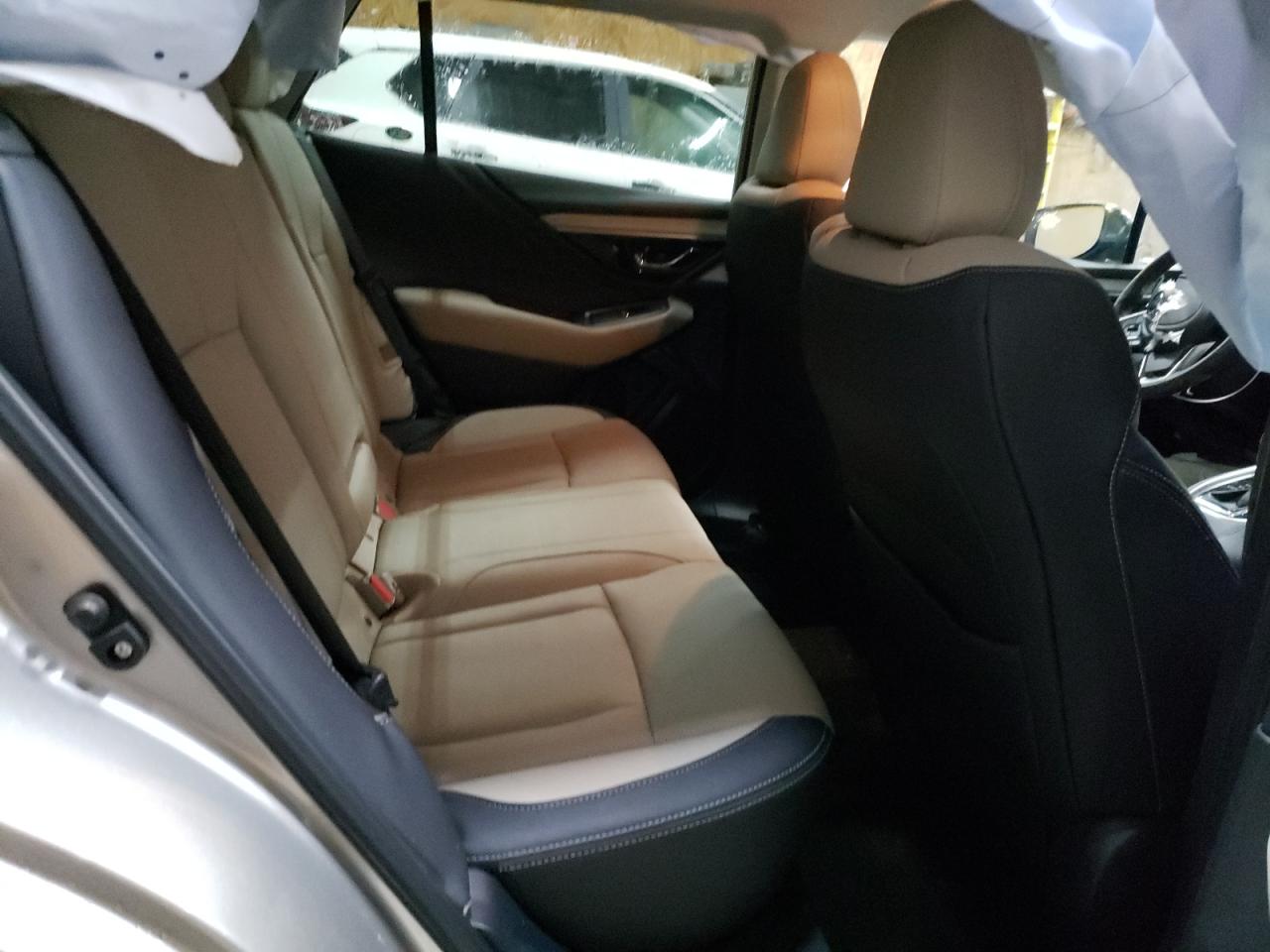 2020 Subaru Outback - Image 11