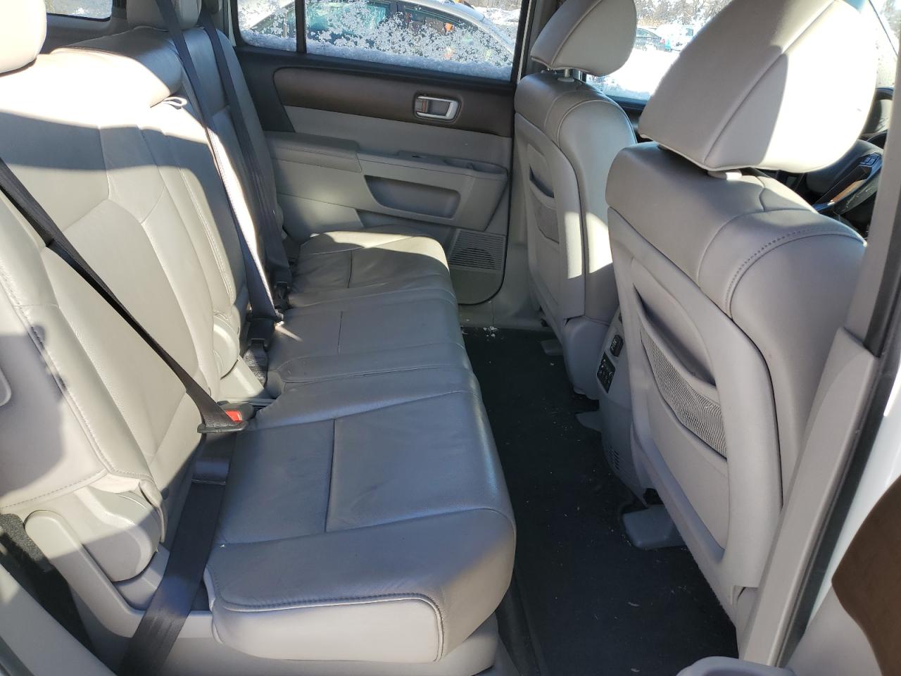 2011 Honda Pilot - Image 11