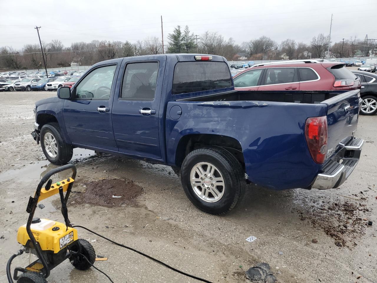 2010 GMC Canyon - Image 2