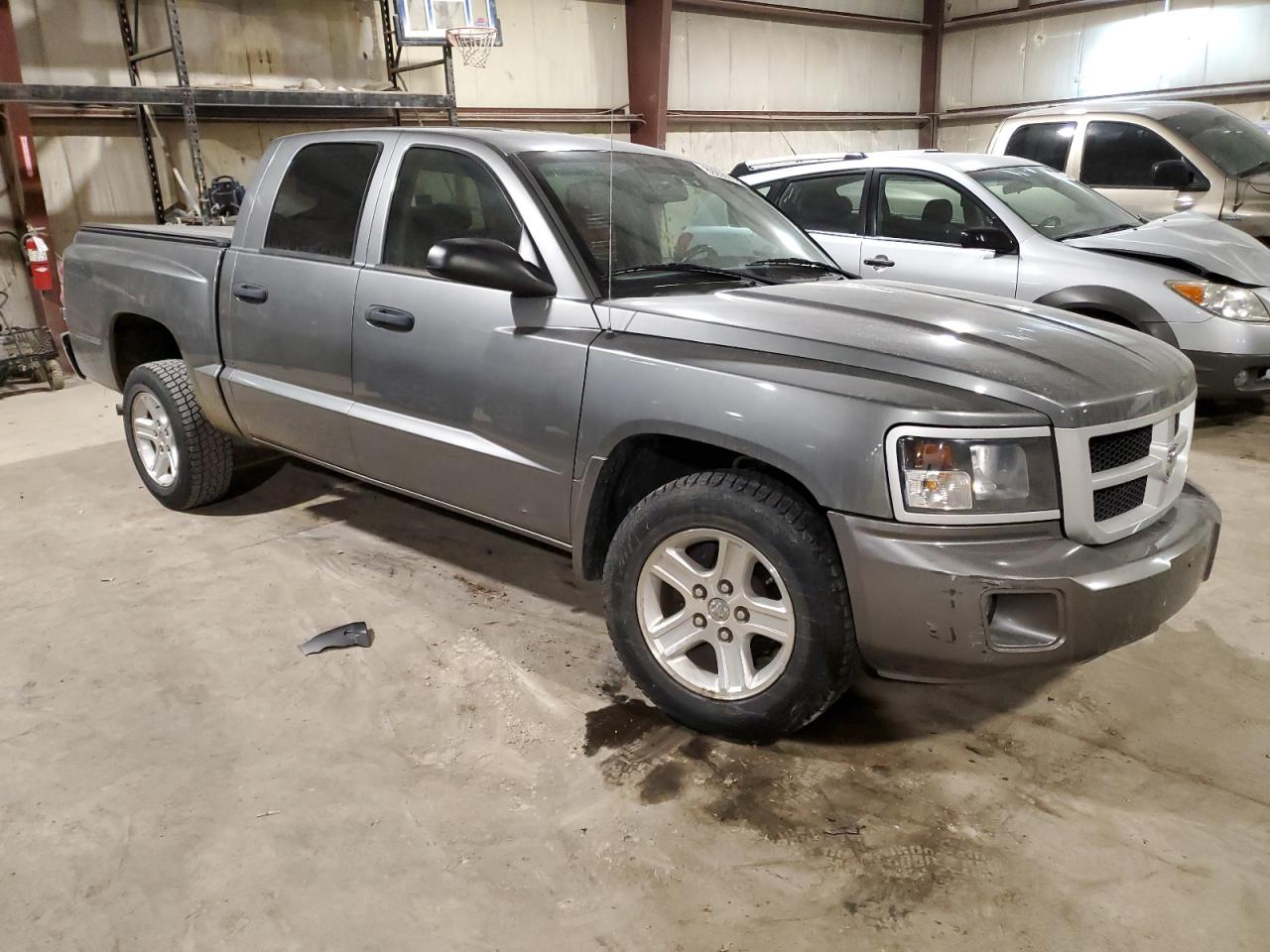 2011 Dodge Dakota - Image 4
