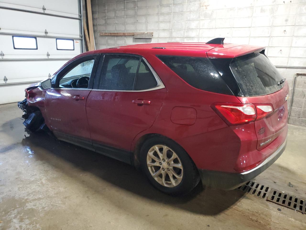 2018 Chevrolet Equinox - Image 2