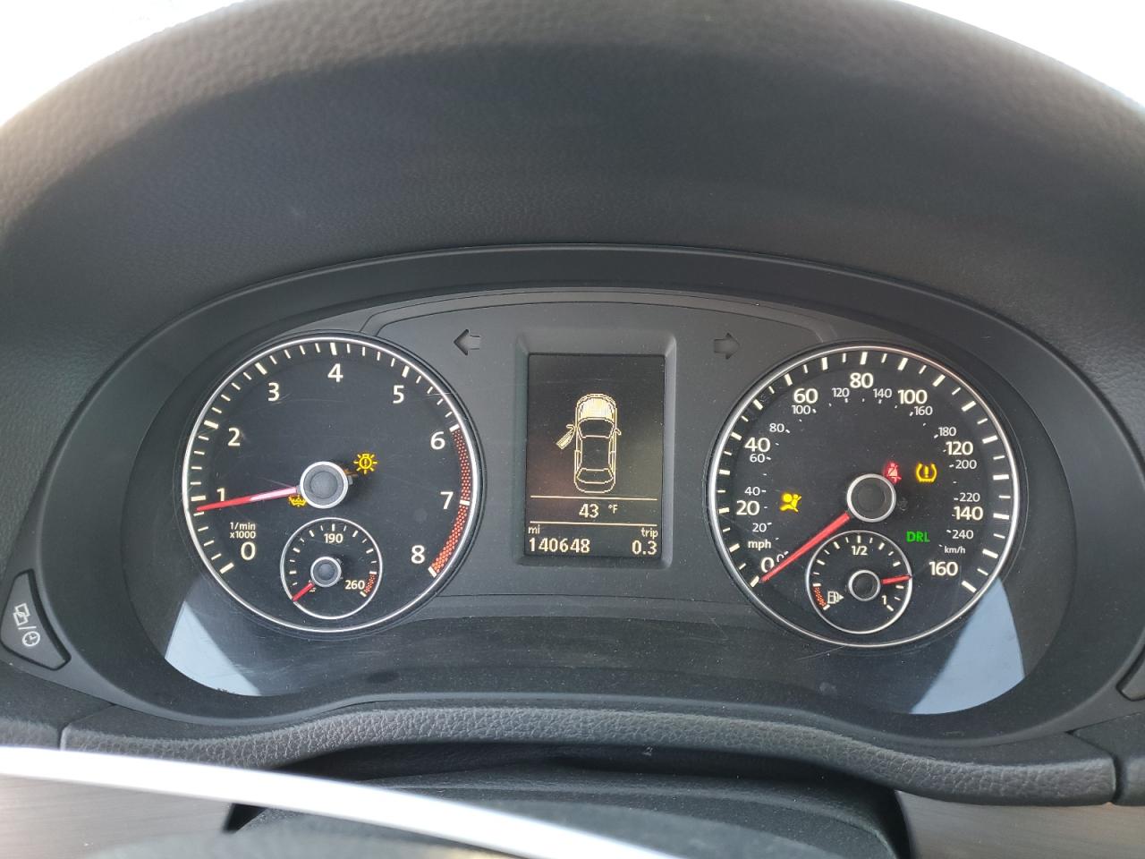 2014 Volkswagen Passat - Image 9