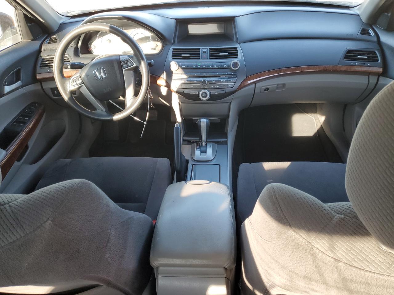 2012 Honda Accord - Image 8