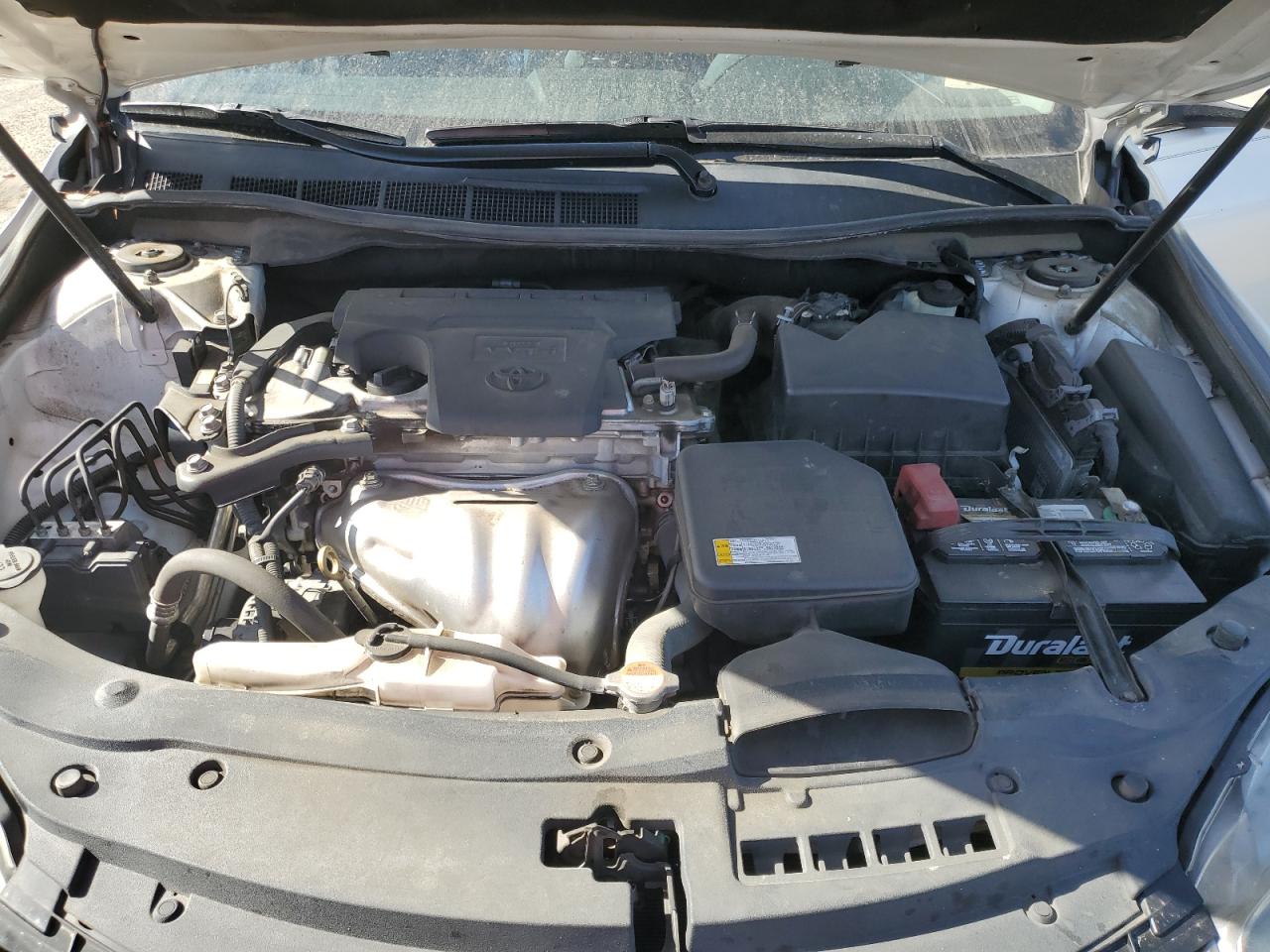 2016 Toyota Camry - Image 11