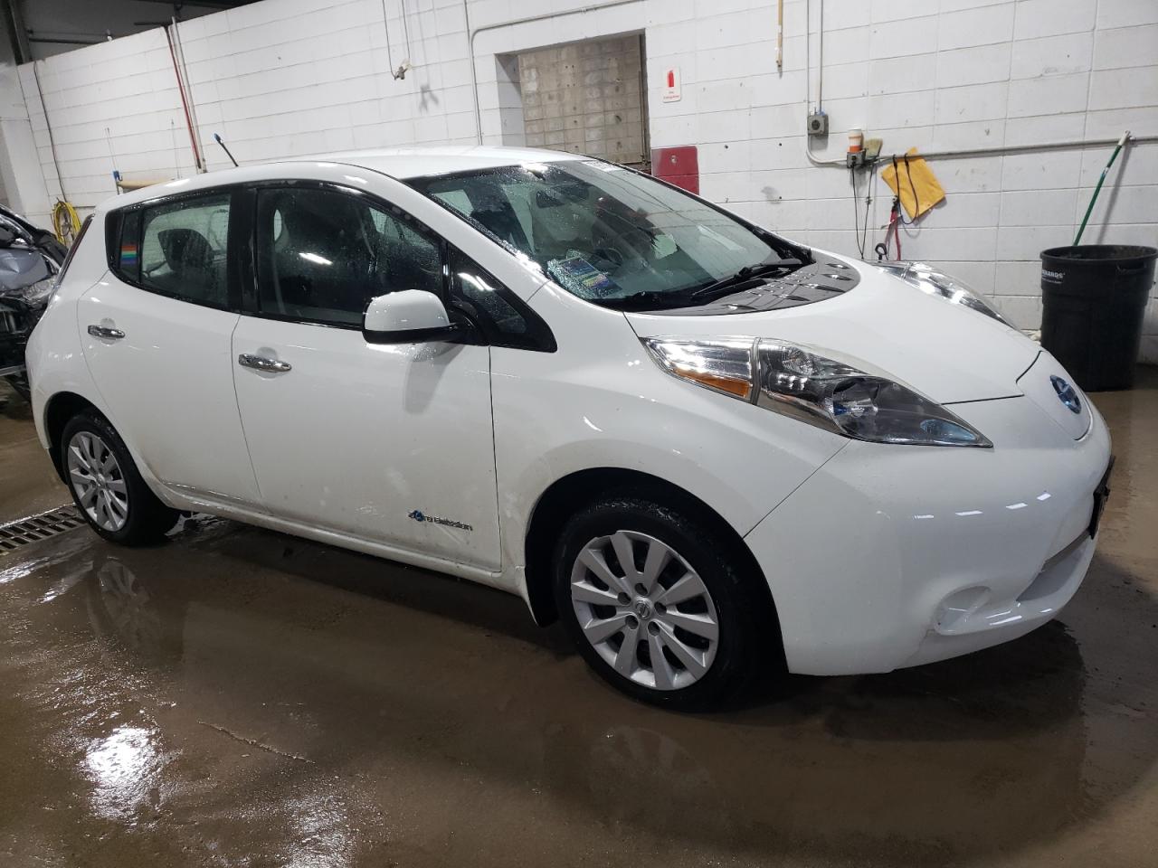 2014 Nissan Leaf - Image 4