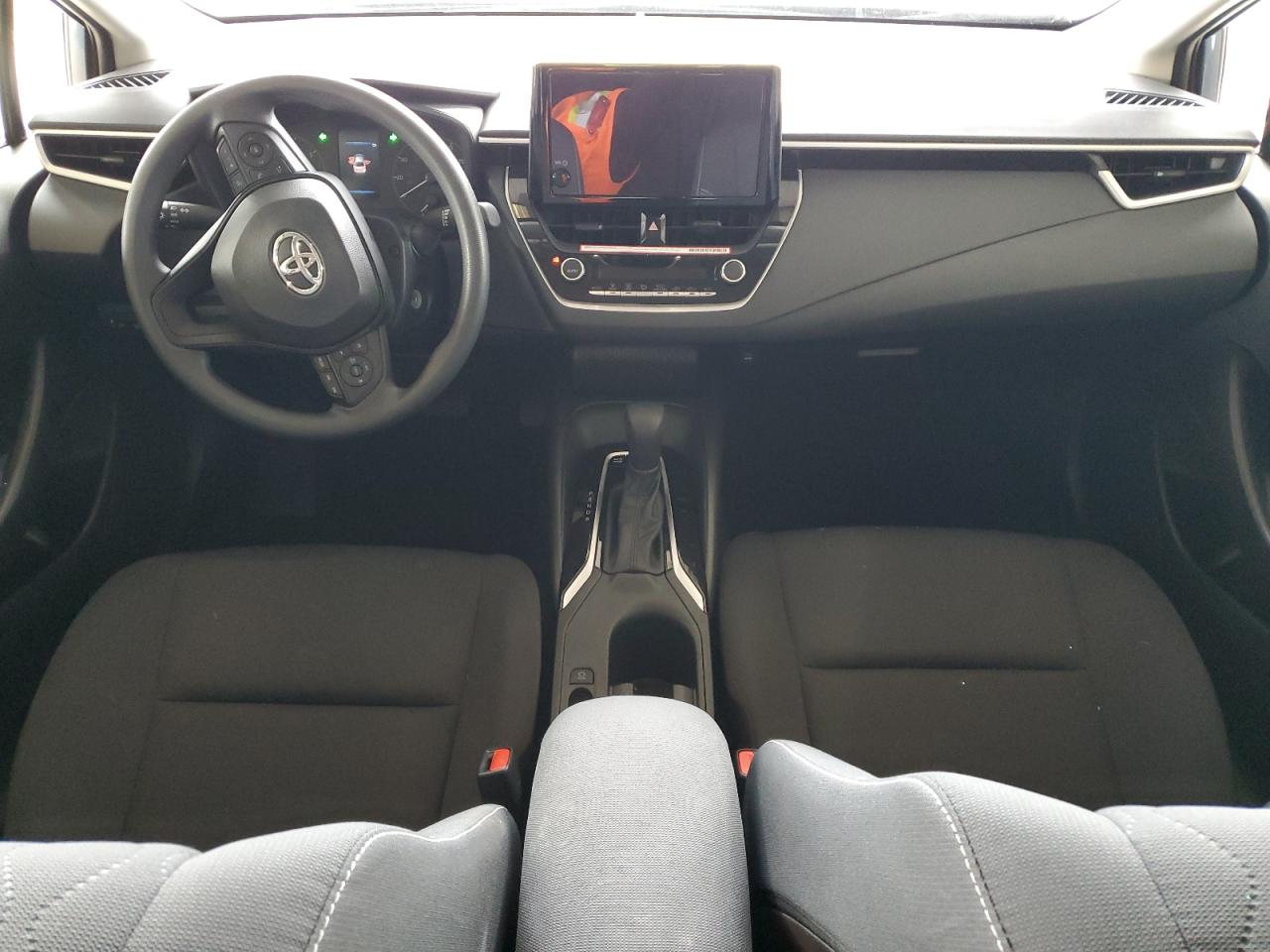 2024 Toyota Corolla - Image 8
