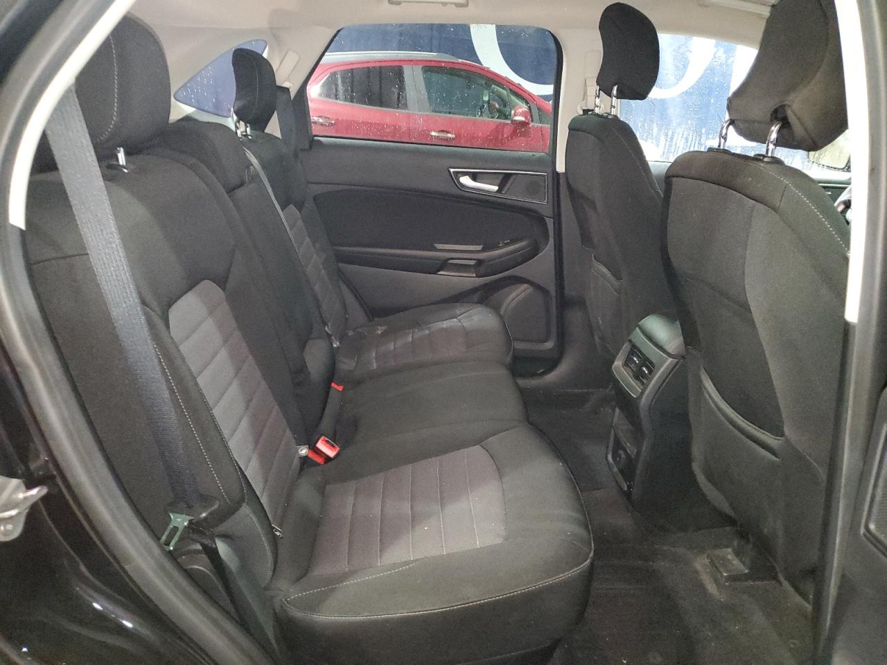 2019 Ford Edge - Image 11