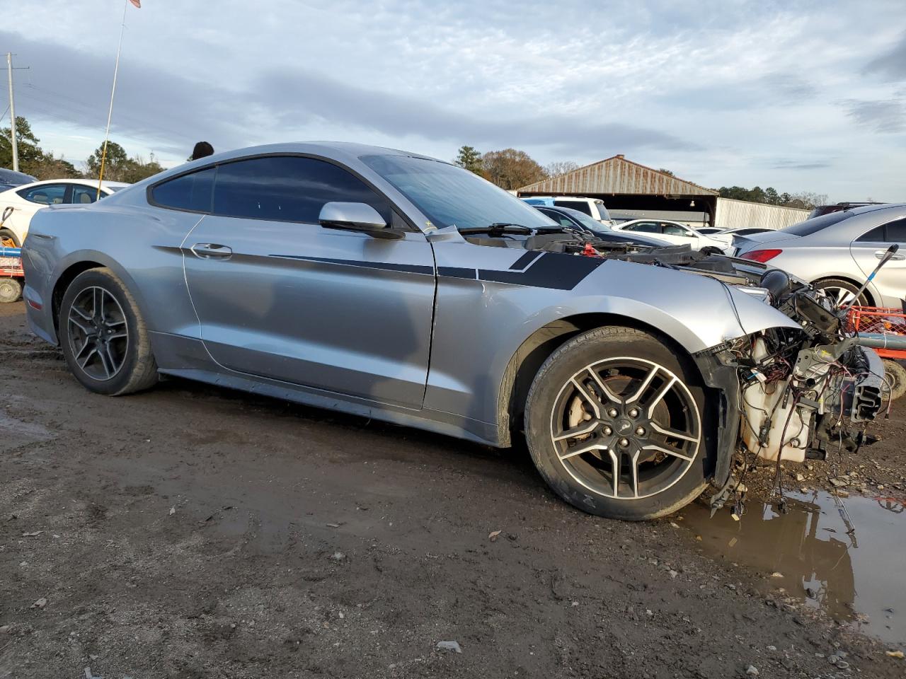 2020 Ford Mustang - Image 4
