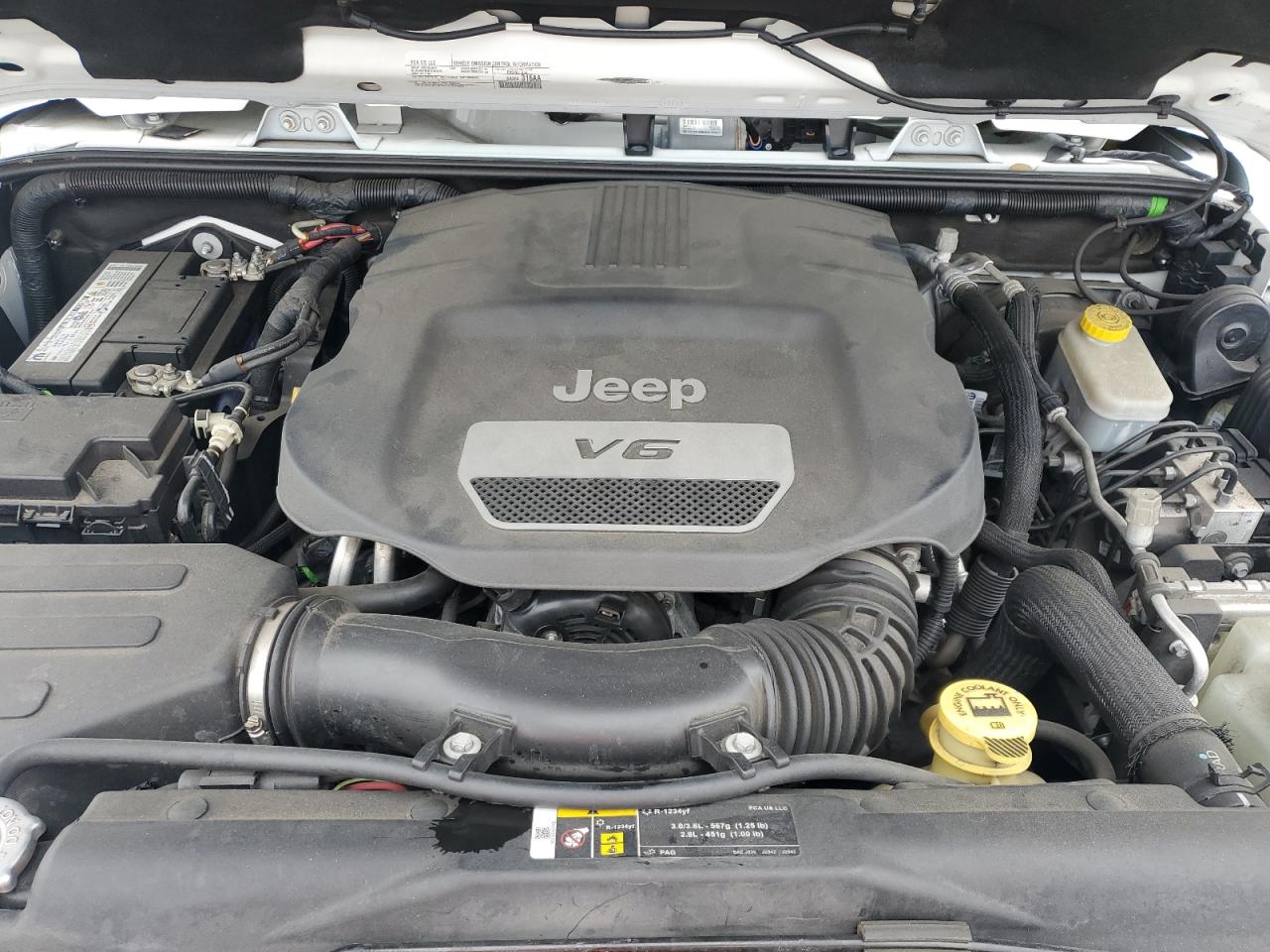 2018 Jeep Wrangler - Image 11