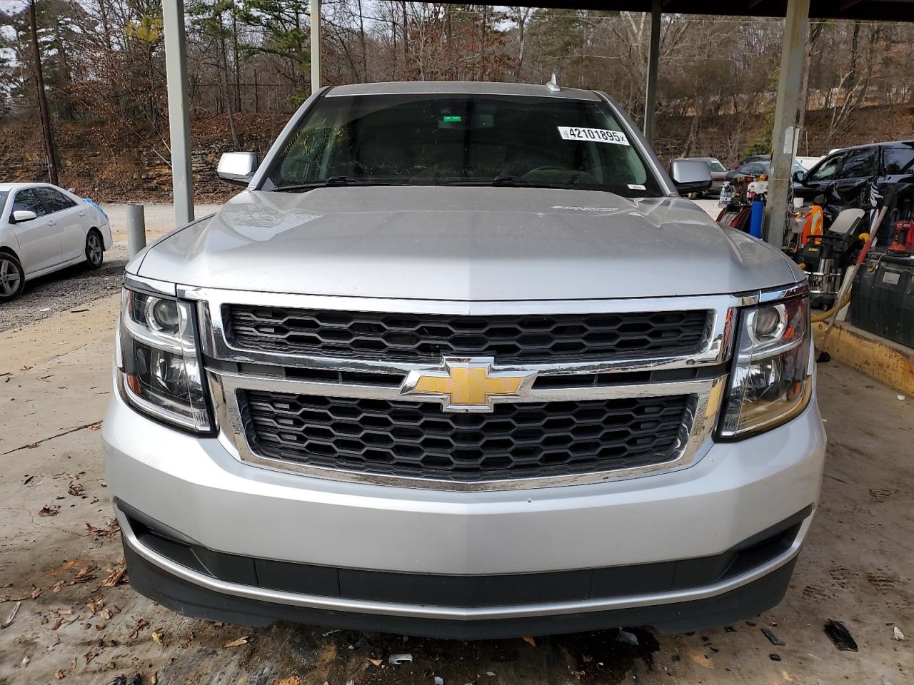 2020 Chevrolet Suburban - Image 5