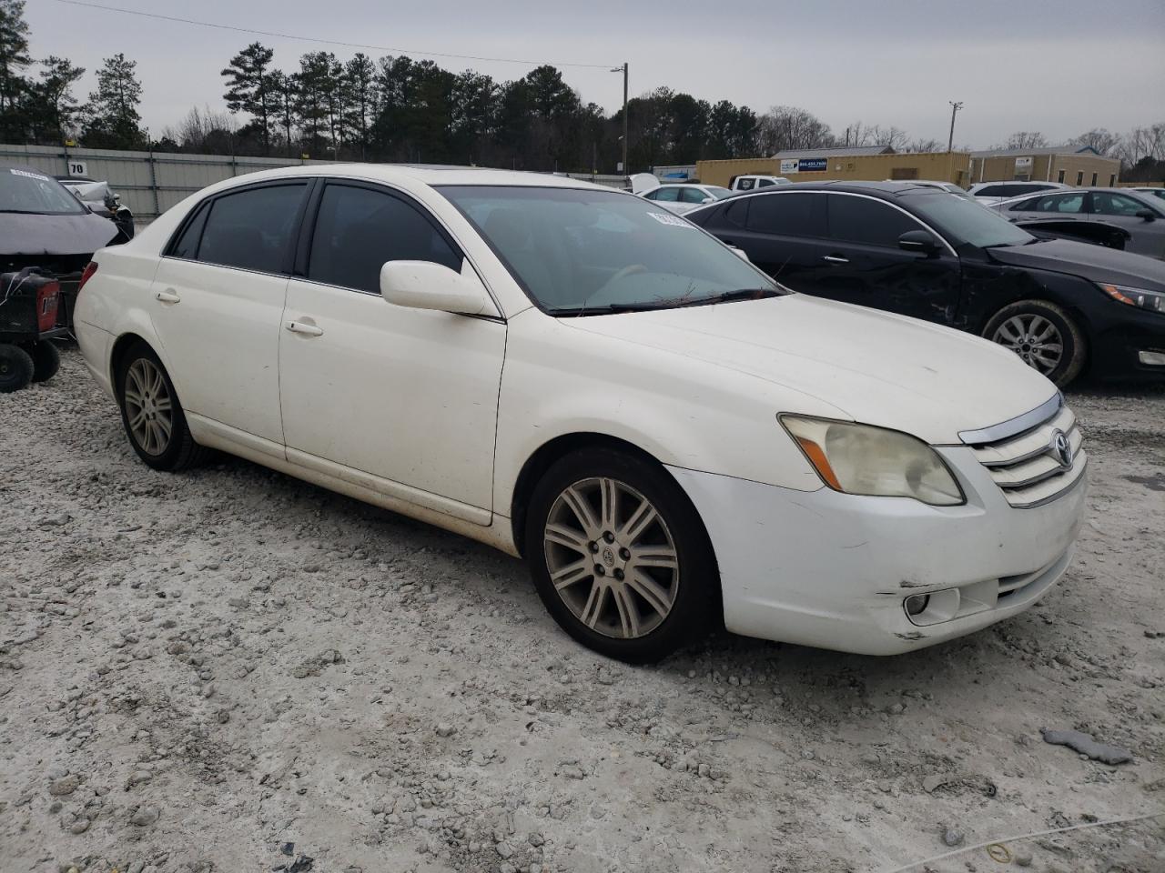 2006 Toyota Avalon - Image 4