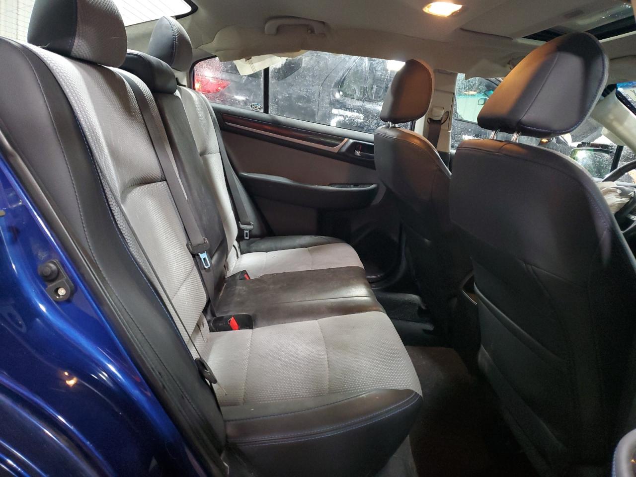 2017 Subaru Legacy - Image 10