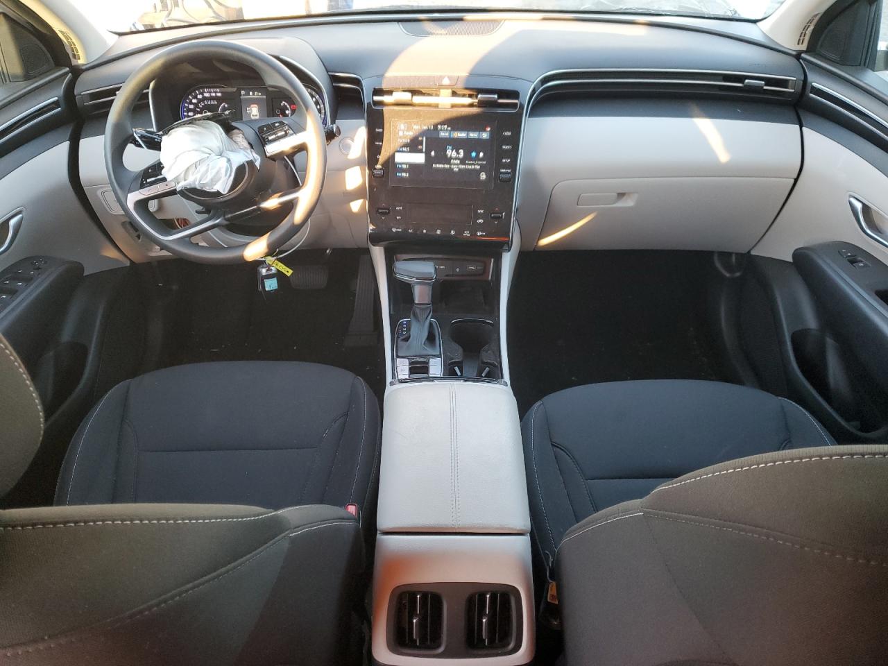 2024 Hyundai Tucson - Image 8
