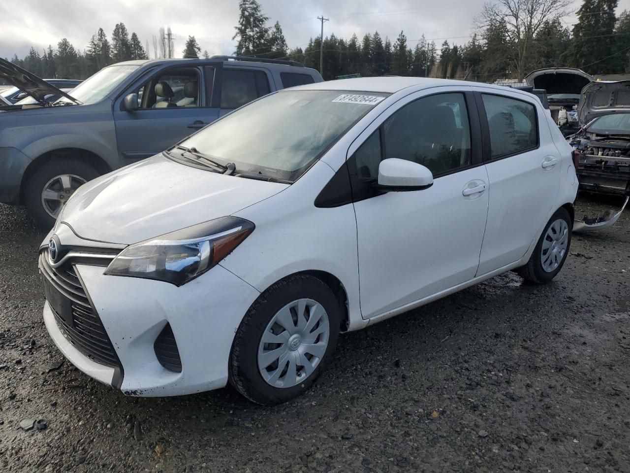 VIN VNKKTUD34HA073798 2017 TOYOTA YARIS no.1