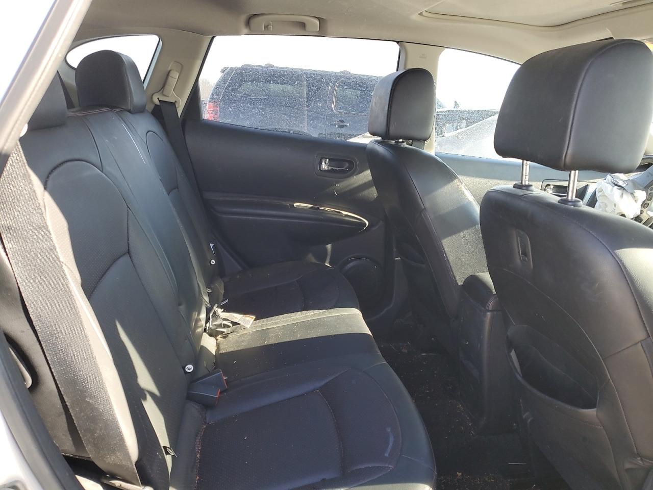2013 Nissan Rogue - Image 10