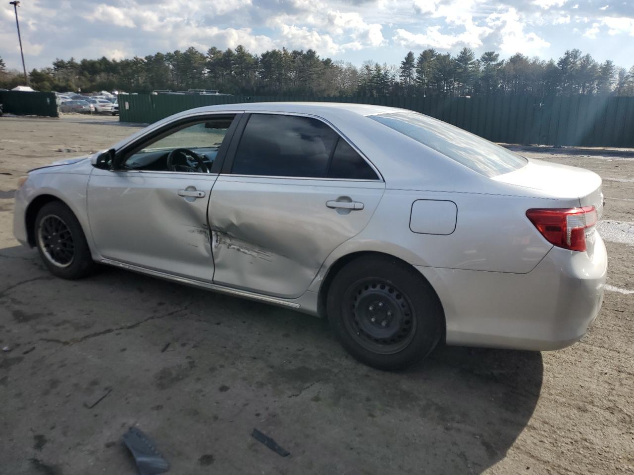 2013 Toyota Camry - Image 2