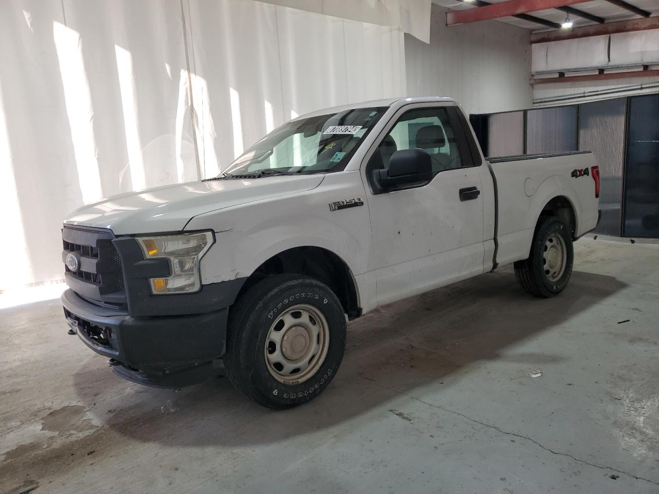 VIN 1FTMF1E85FKD29343 2015 FORD All Models no.1