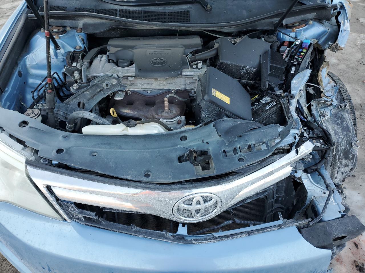 2014 Toyota Camry - Image 12