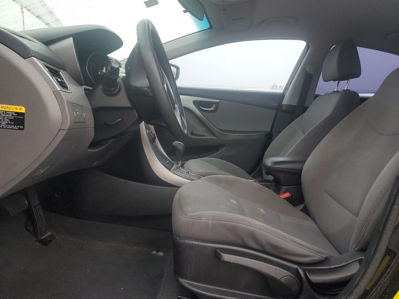 2013 Hyundai Elantra - Image 7