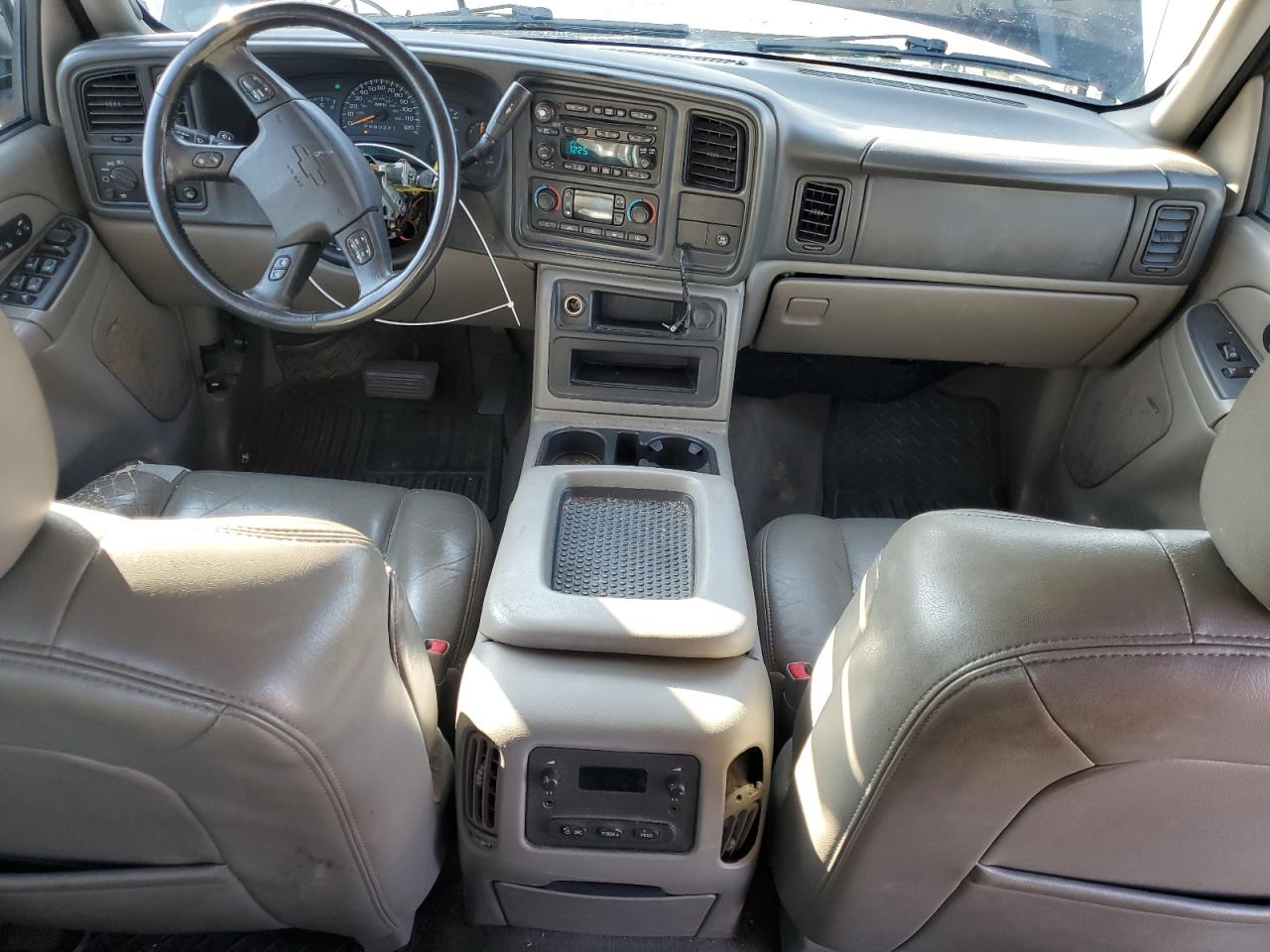 2006 Chevrolet Avalanche - Image 8