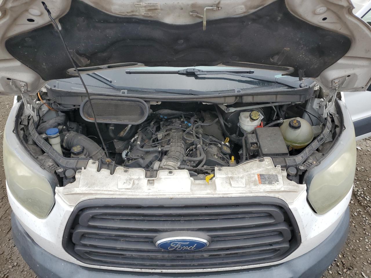 2015 Ford Transit - Image 12