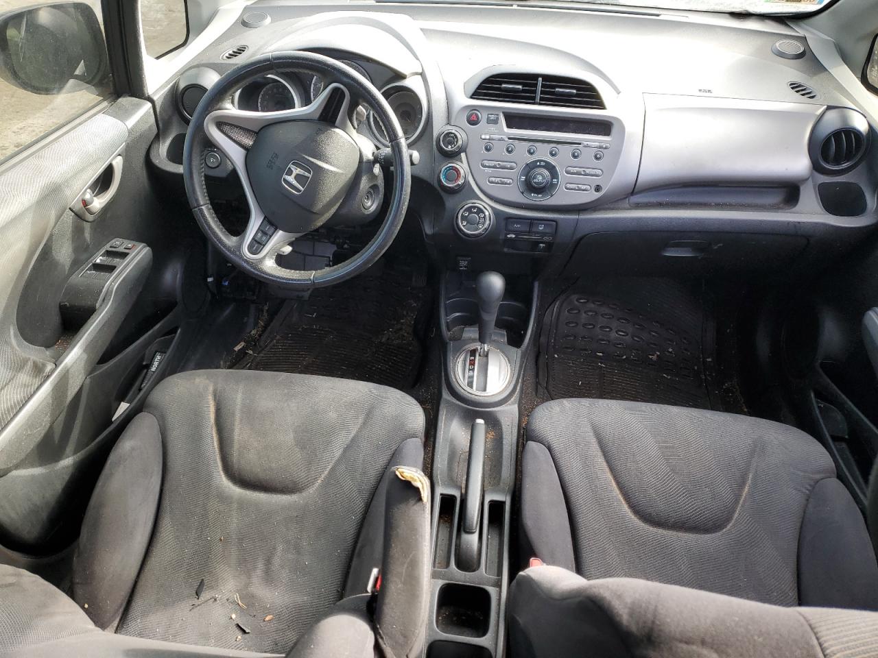 2011 Honda Fit - Image 8