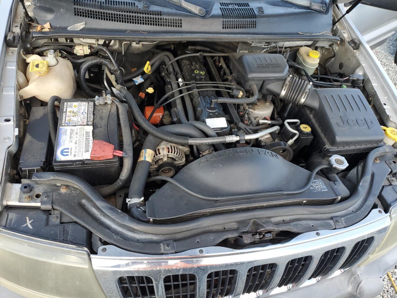 2002 Jeep Grand Cherokee - Image 11